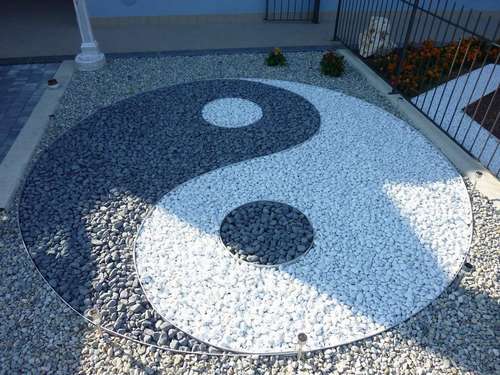 Tao cinese in giardino