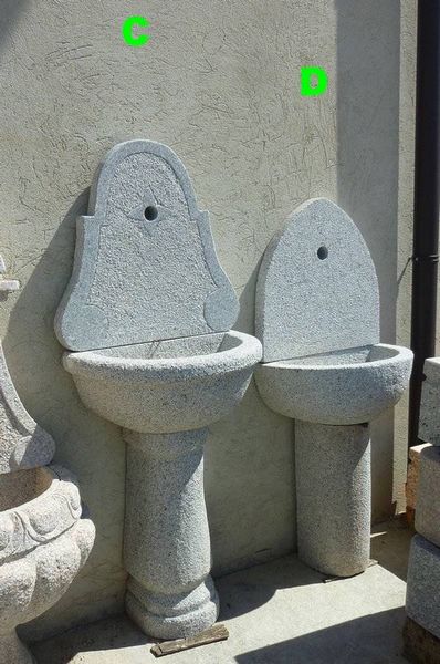 fontana a muro in pietra
