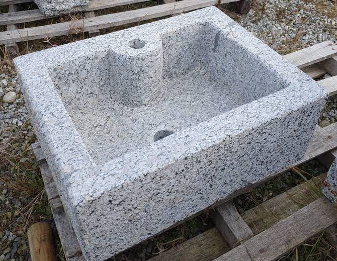 lavandino pietra con foro rubinetto